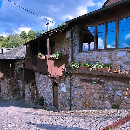 Hotel Rural El Lagar De Las Médulas Orellán Exterior foto
