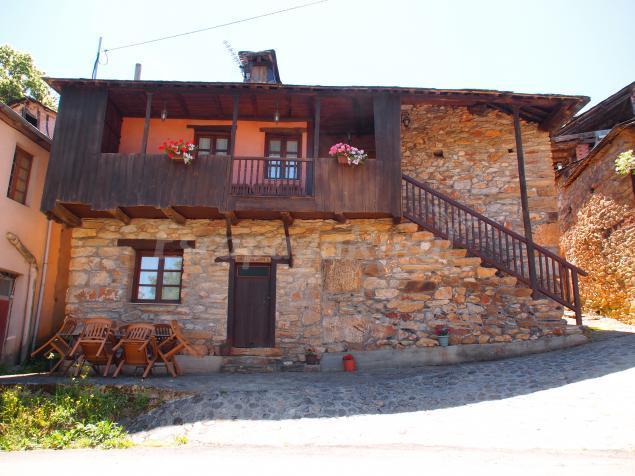 Hotel Rural El Lagar De Las Médulas Orellán Exterior foto