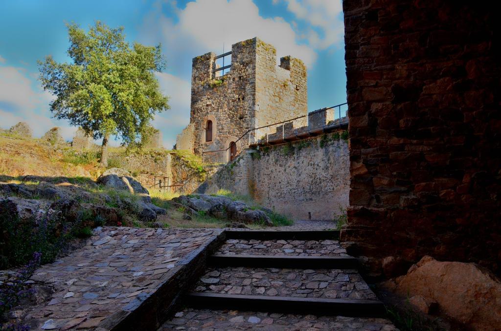 Hotel Rural El Lagar De Las Médulas Orellán Exterior foto