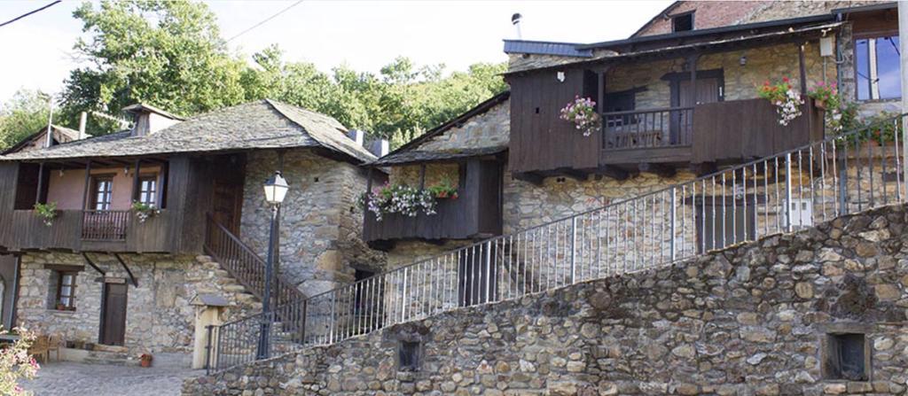 Hotel Rural El Lagar De Las Médulas Orellán Exterior foto